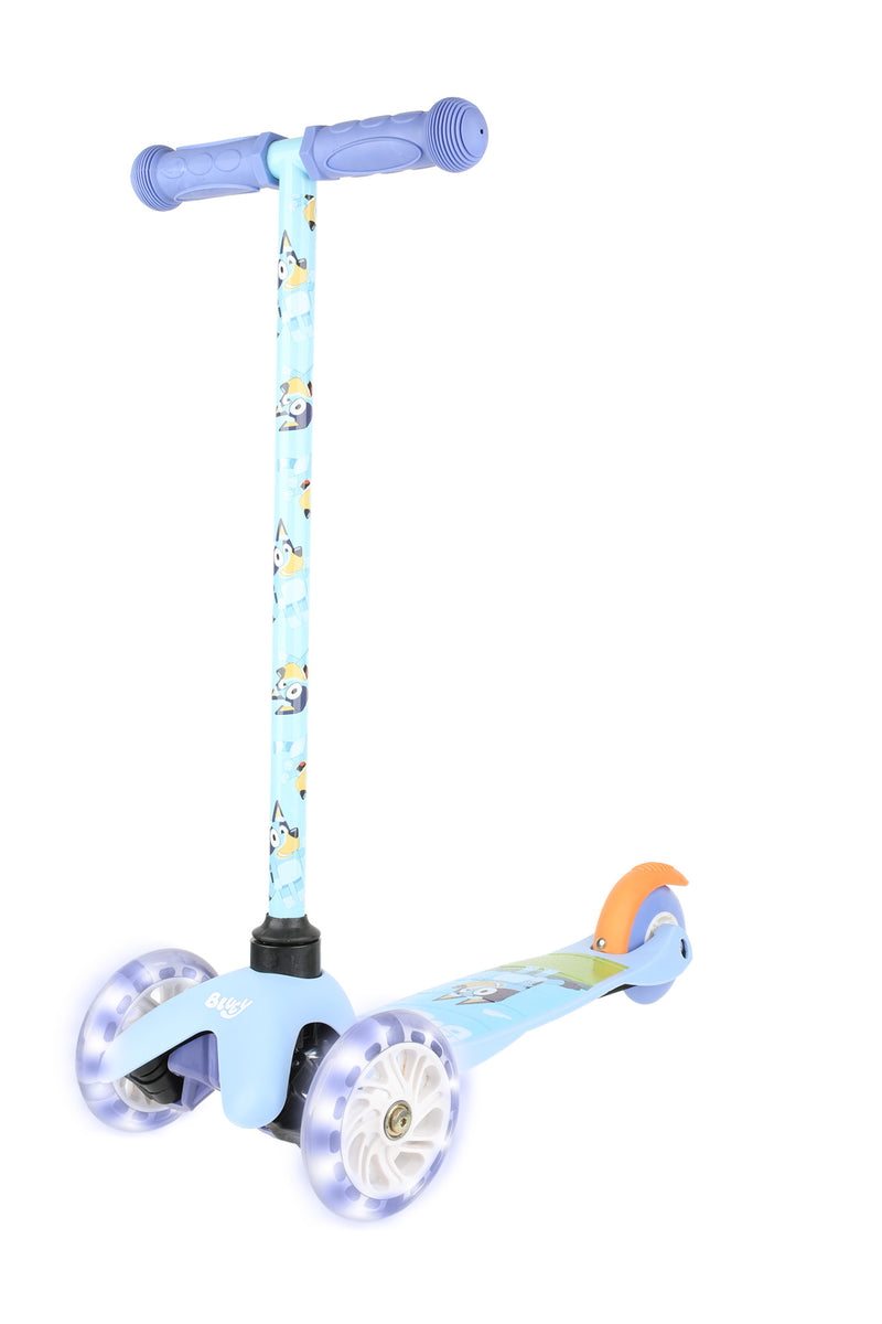 BLUEY Light Up Wheel Tilt and Turn