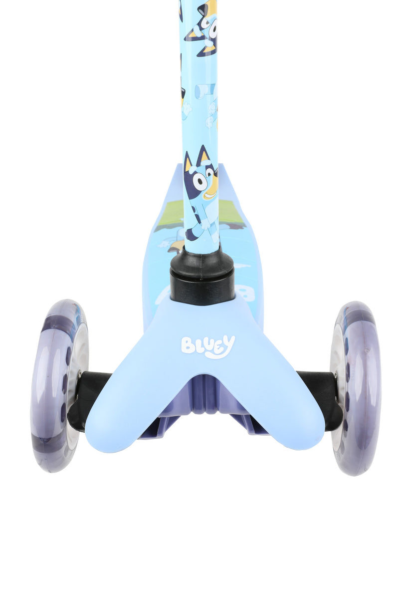 BLUEY Light Up Wheel Tilt and Turn
